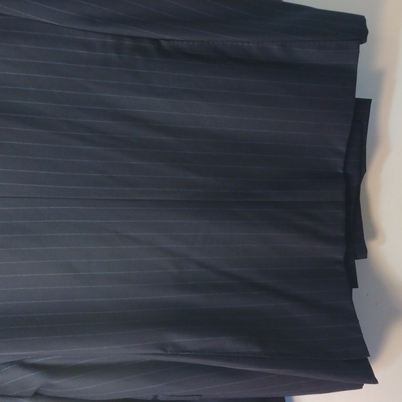 Canali Navy Blue Pinstripe Wool Suit 46R US = 56R EU (Made in Italy) - Picture 12 of 12